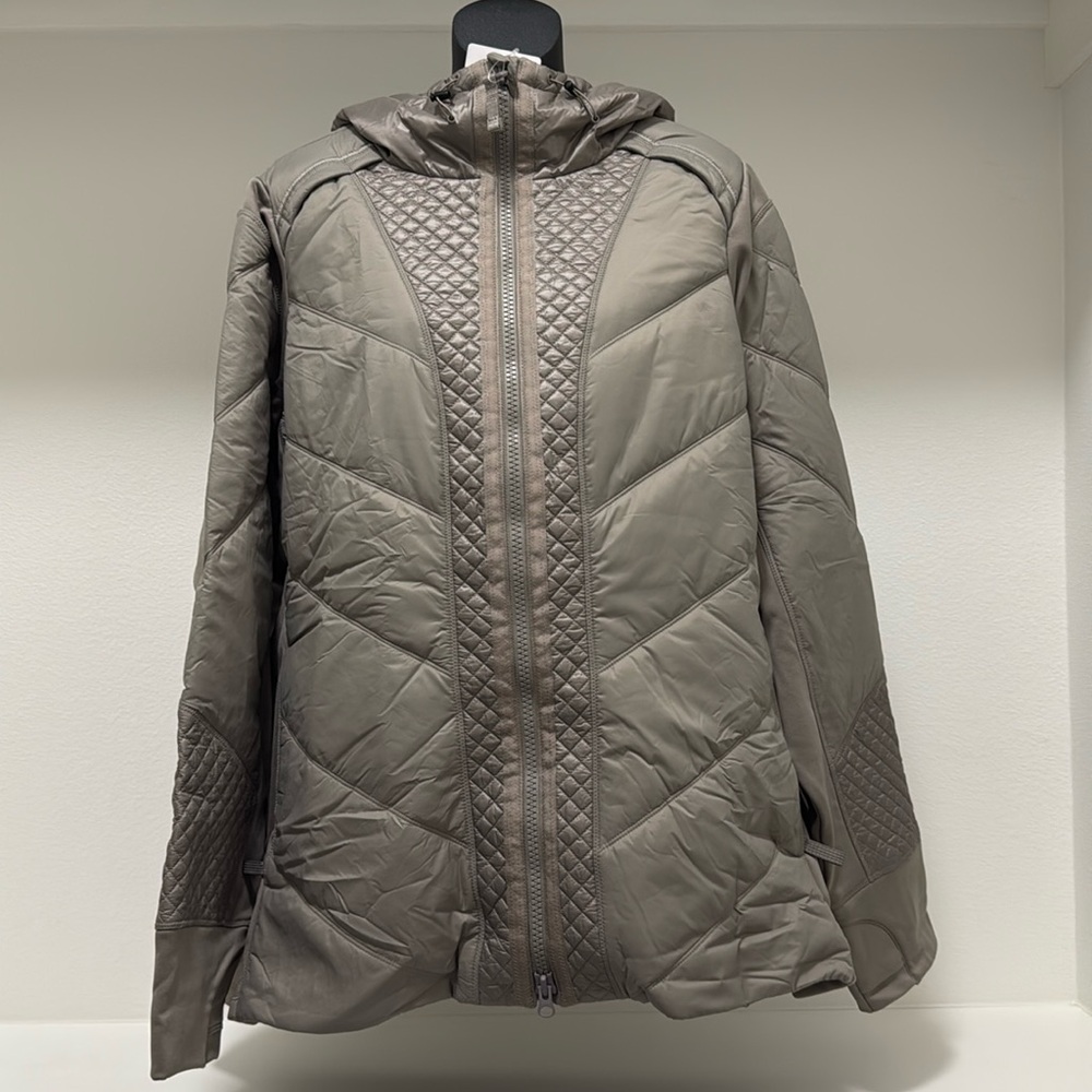 New Athleta Rock Ridge Primaloft 3X Jacket